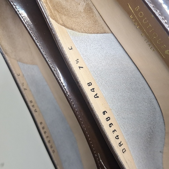 Salvatore Ferragamo Vara Bow Chocolate Brown Patent Leather Pumps Size 7.5 C - Picture 5 of 11